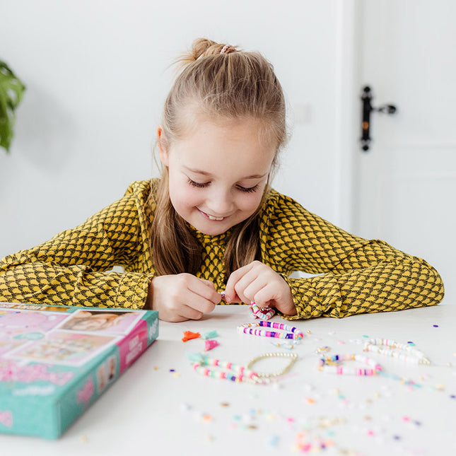 Diseña Y Brilla Haciendo Pulseras de la Suerte