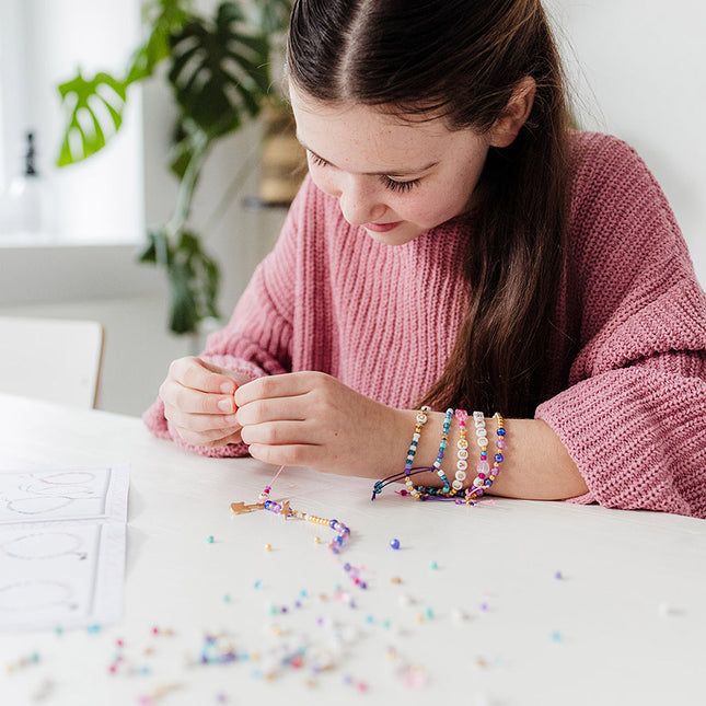 Diseño y brillo Fabricación de pulseras de cuentas de lujo