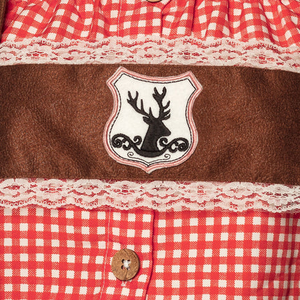 Lederhosen de mujer con blusa