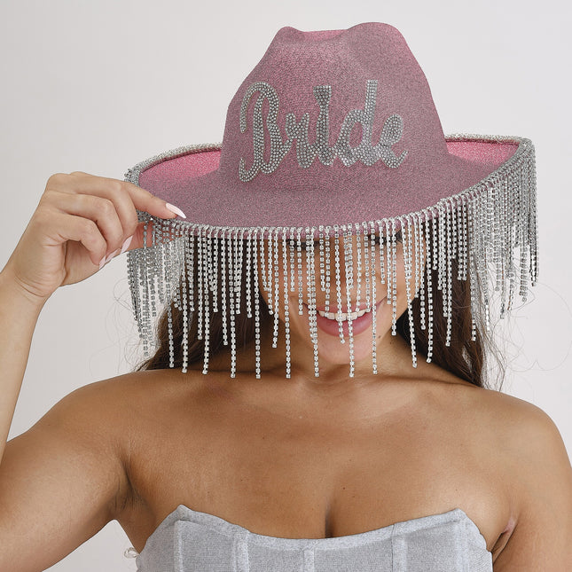 Sombrero de novia rosa