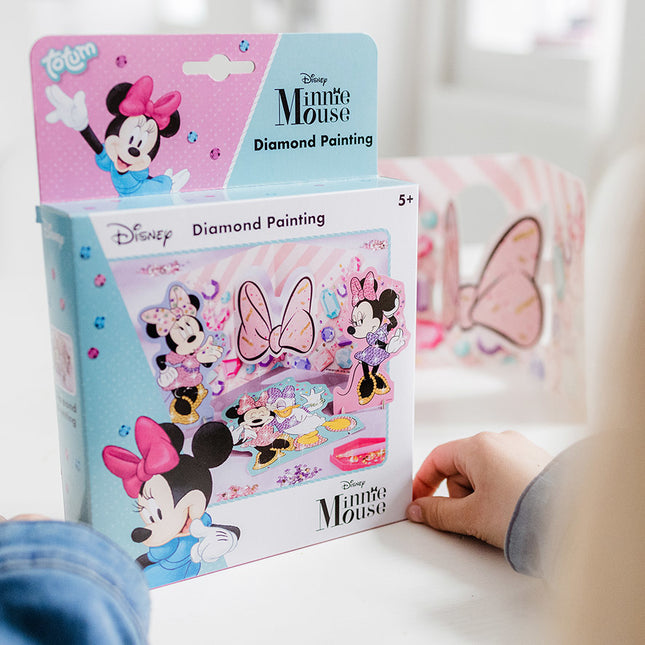 Pintura con diamantes de Minnie Mouse