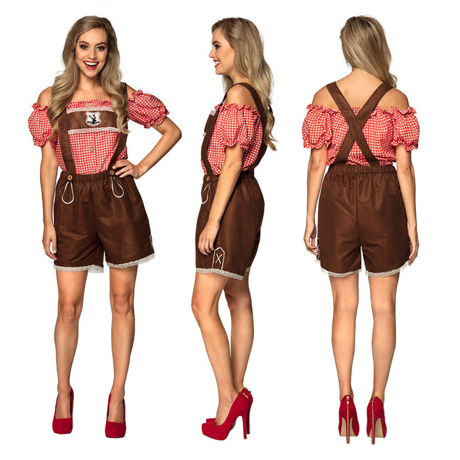 Lederhosen de mujer con blusa