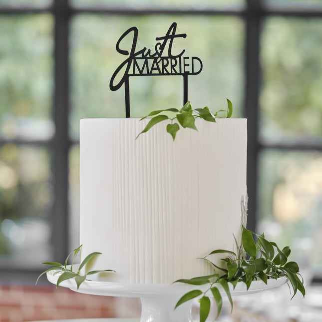 Adorno para tarta de boda Just Married 12cm