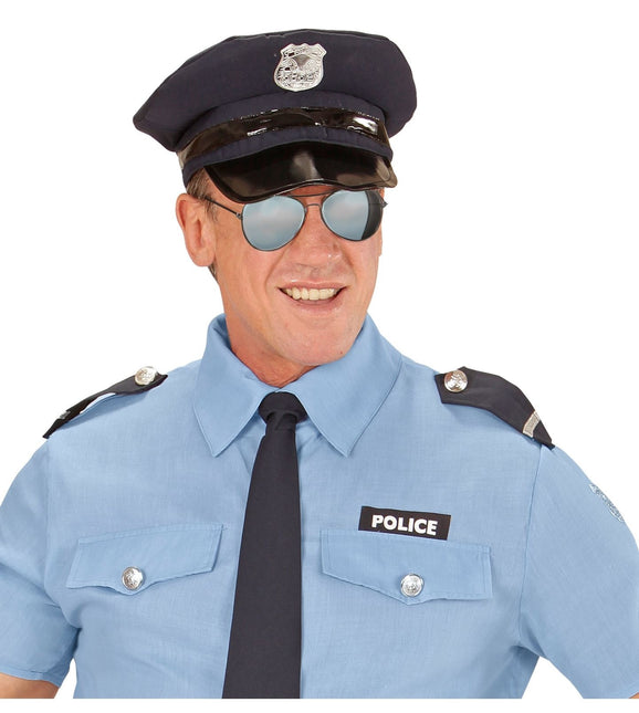 Policía de gafas