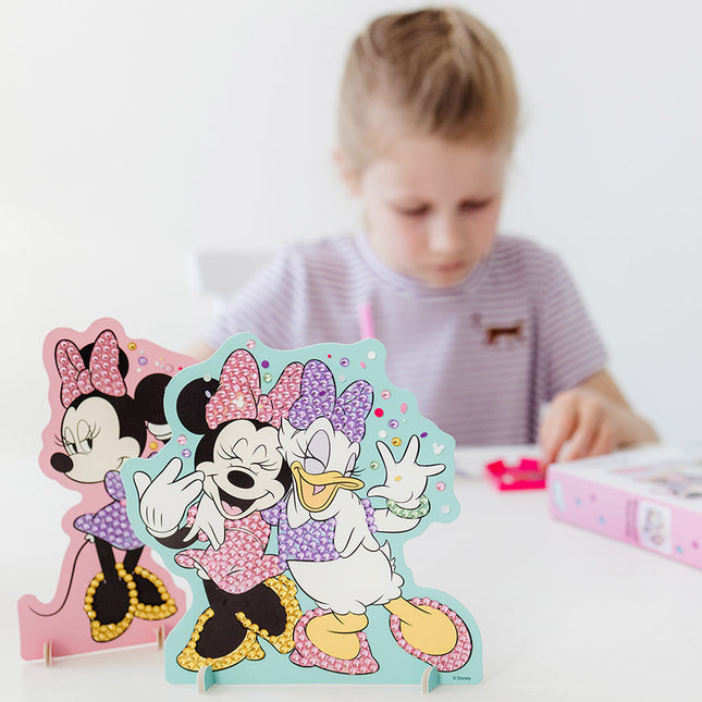 Pintura con diamantes de Minnie Mouse